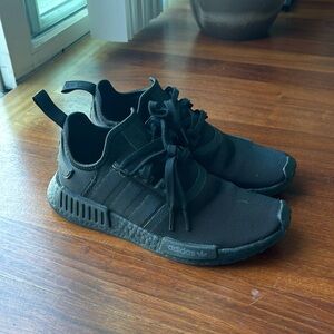 Men’s Adidas Sneakers